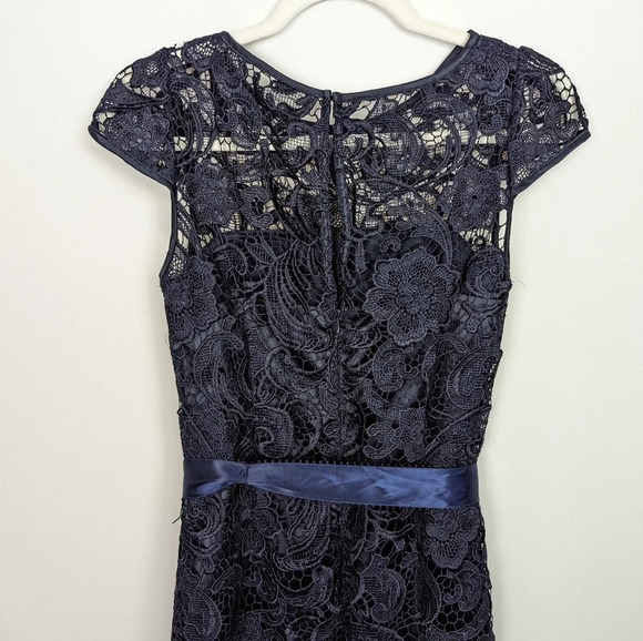 ADRIANNA PAPELL Illusion Cap Sleeve Floral Lace Satan Belt Tie Waist Dress sz.6 - Picture 9 of 15